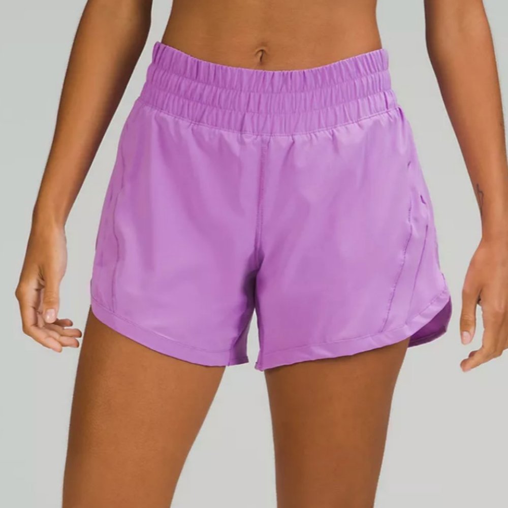 Lululemon Track That Mid-Rise Lined Short 5", size 8, purple